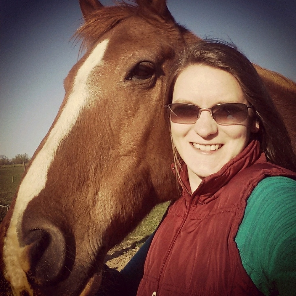 Meet your Posher, Danielle